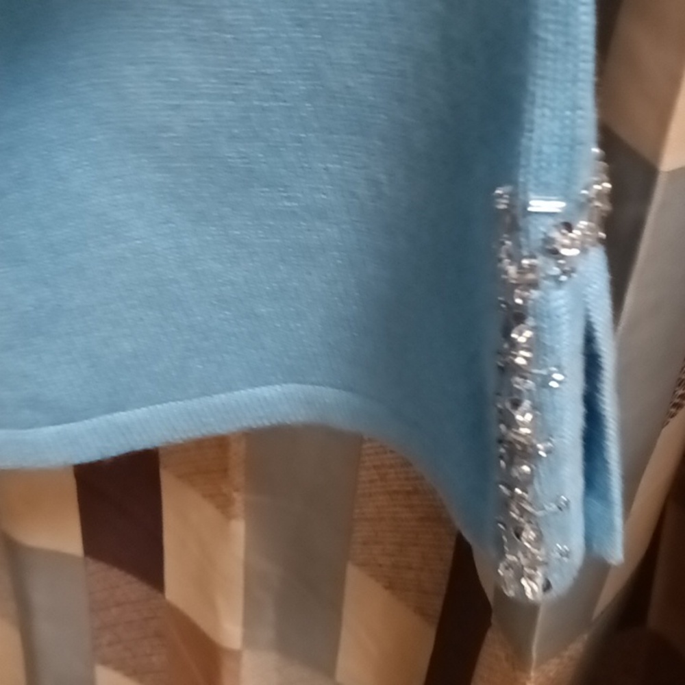 FINAL PRICE Quacker Factory v-neckline sweater/pearl embellishments XL - Picture 8 of 16
